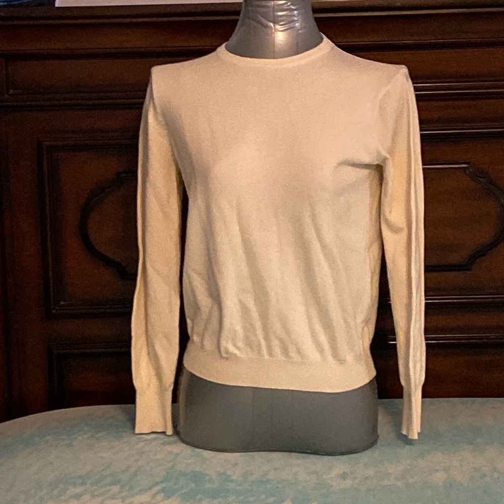 Lulu's basics cream long sleeves lightweight sweater